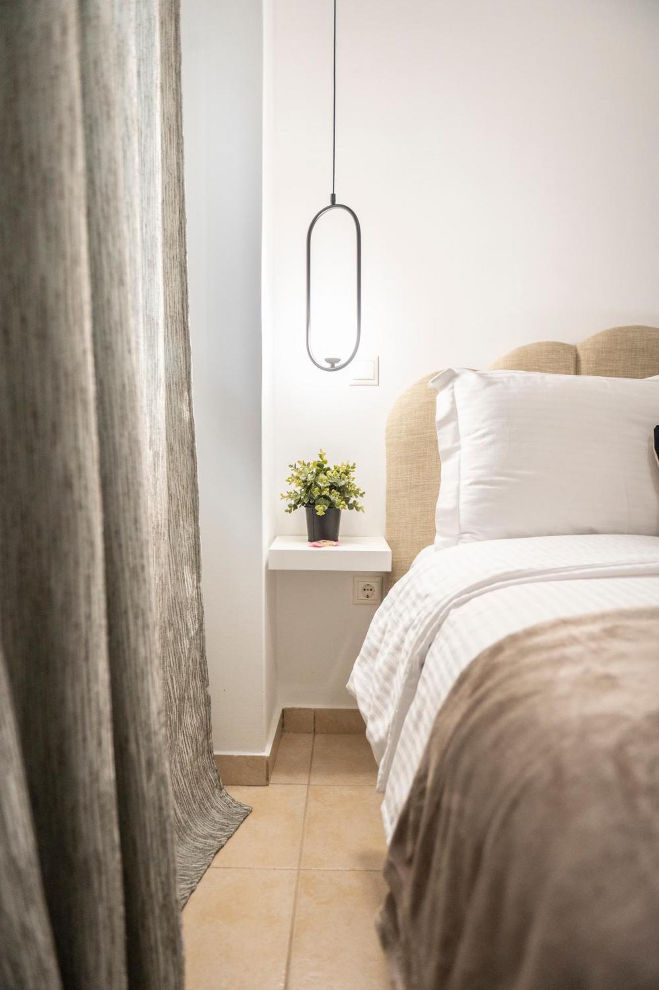 Point Apartment