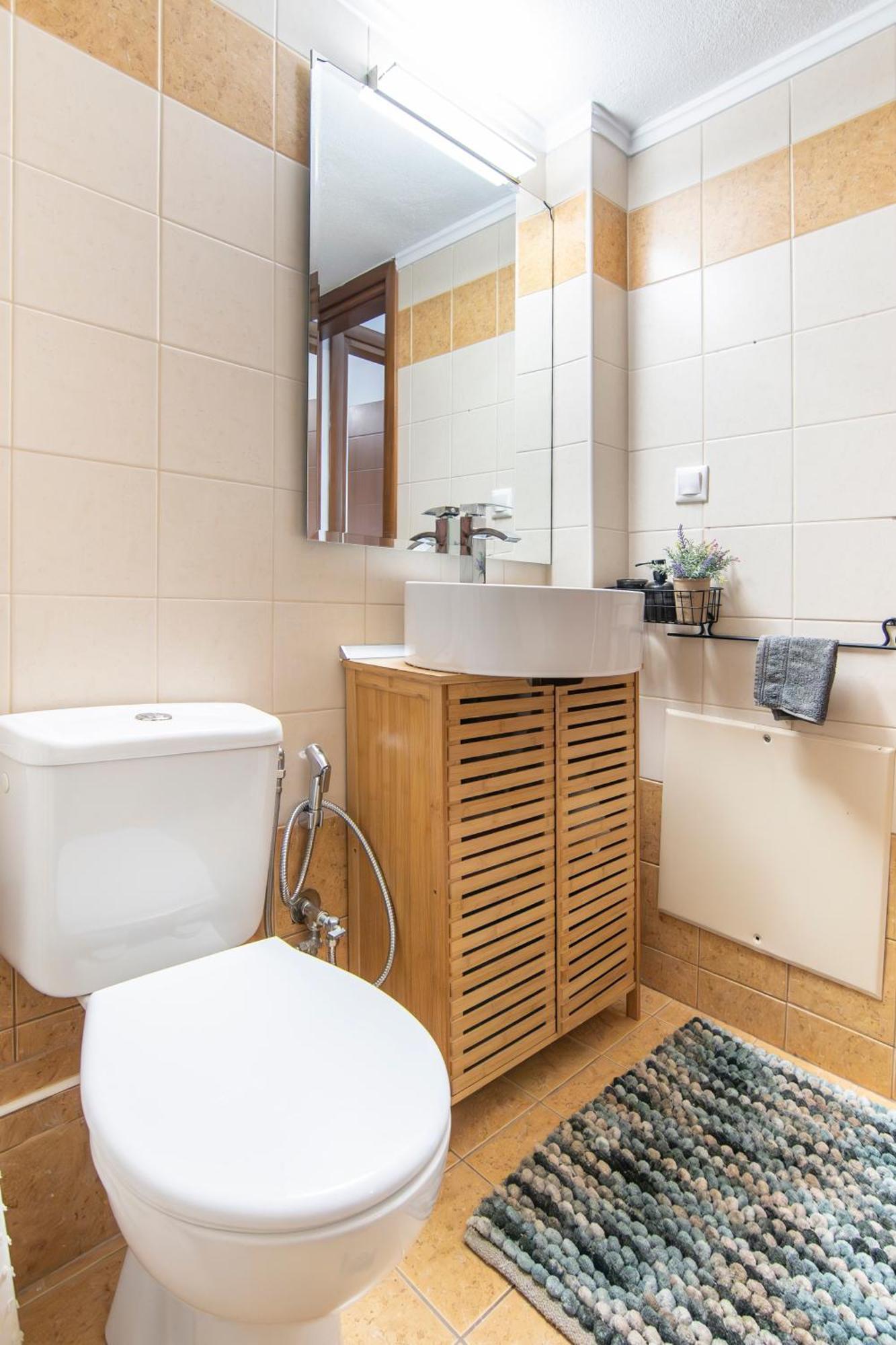 Apartment Point *